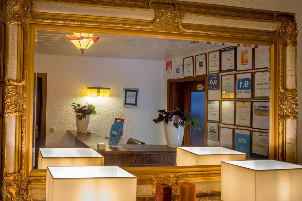 Hotel Garni Zeranka โรพอลดิง ภายนอก รูปภาพ