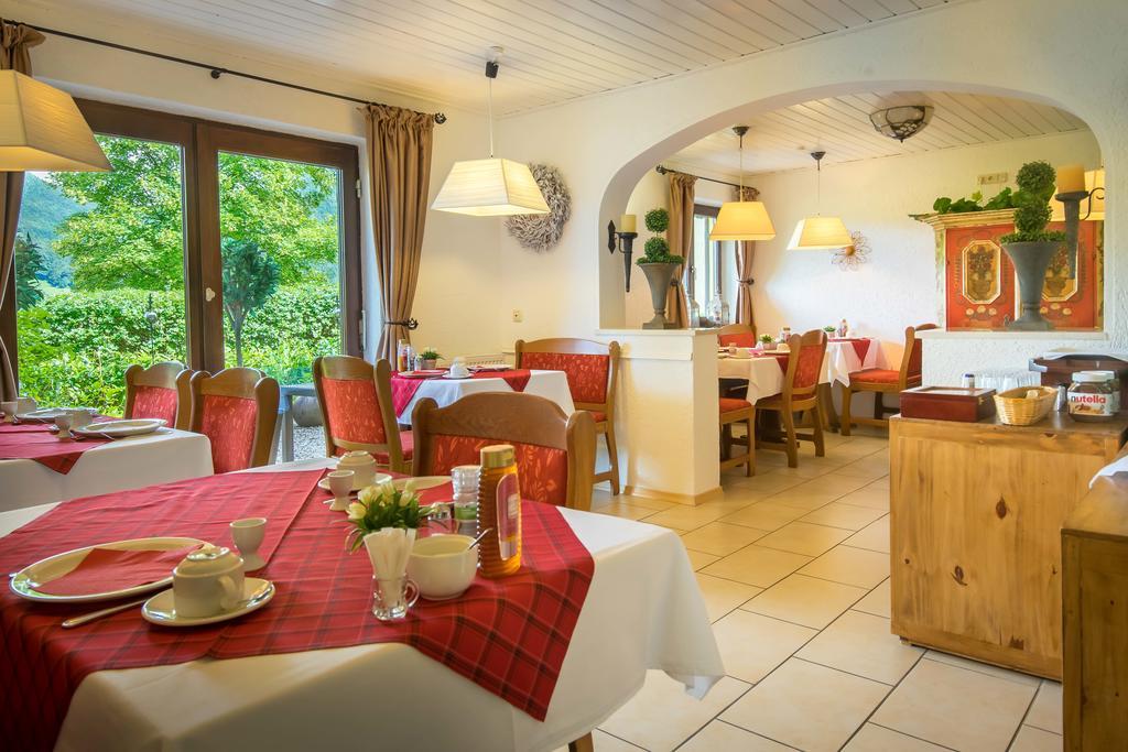Hotel Garni Zeranka โรพอลดิง ภายนอก รูปภาพ