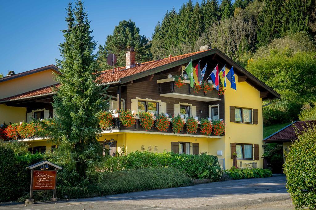 Hotel Garni Zeranka โรพอลดิง ภายนอก รูปภาพ