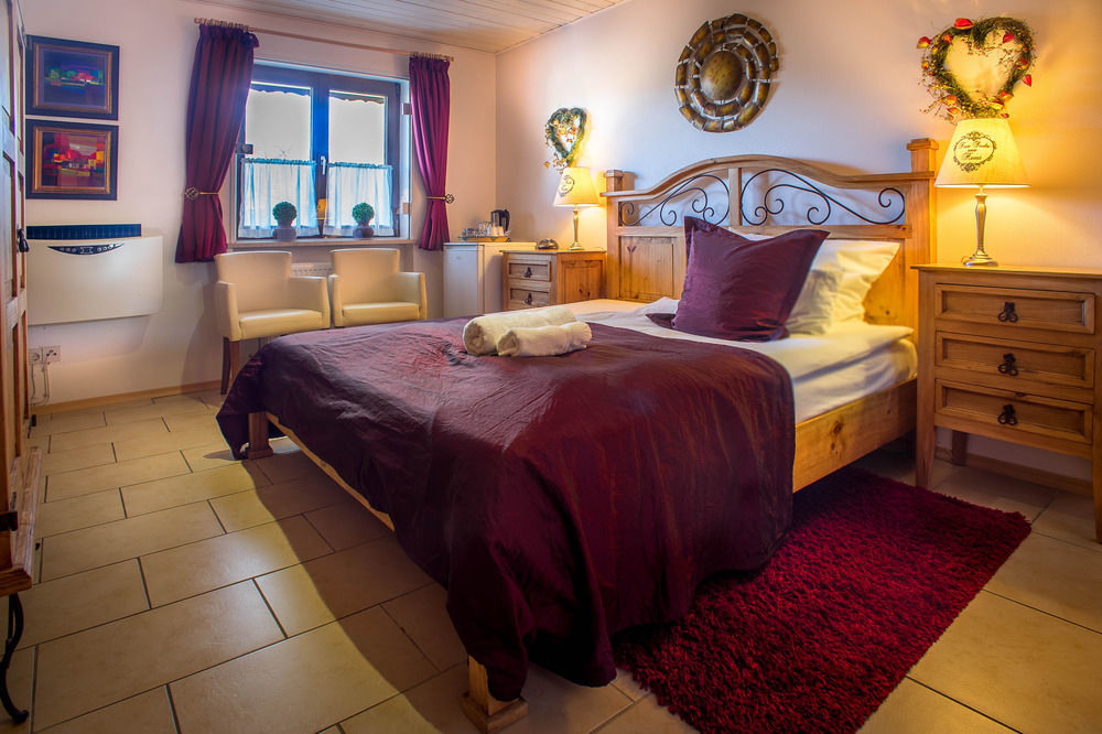 Hotel Garni Zeranka โรพอลดิง ภายนอก รูปภาพ